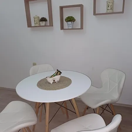 Free Private Parking Apartment Novi Sad