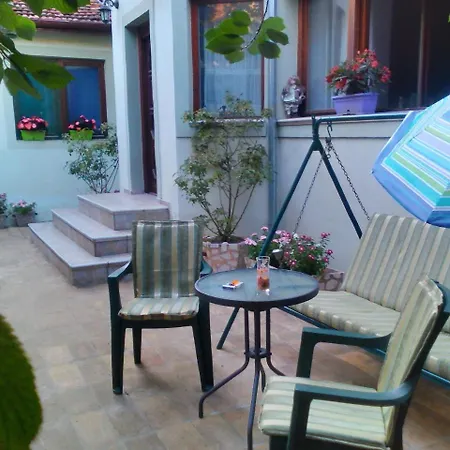 Free Private Parking Appartement