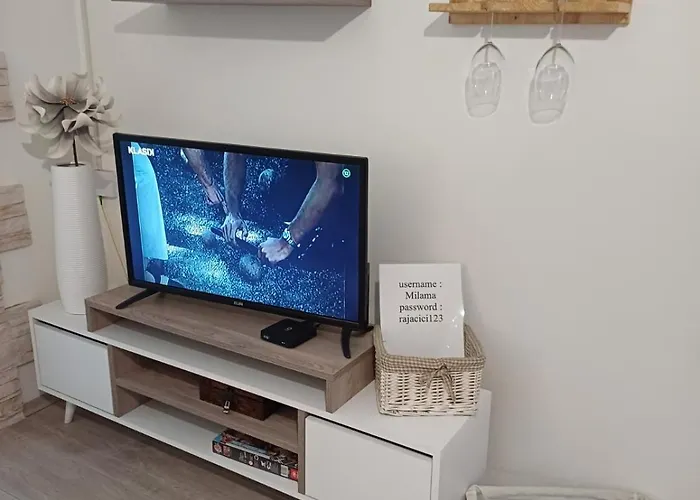 Free Private Parking 아파트 *