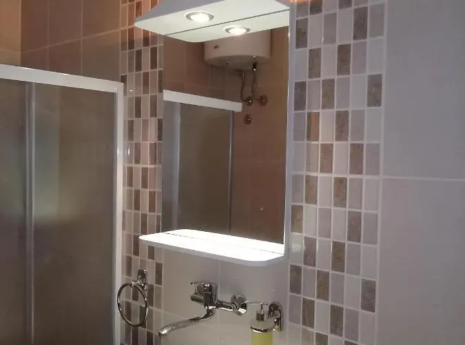 아파트 Free Private Parking 노비사드